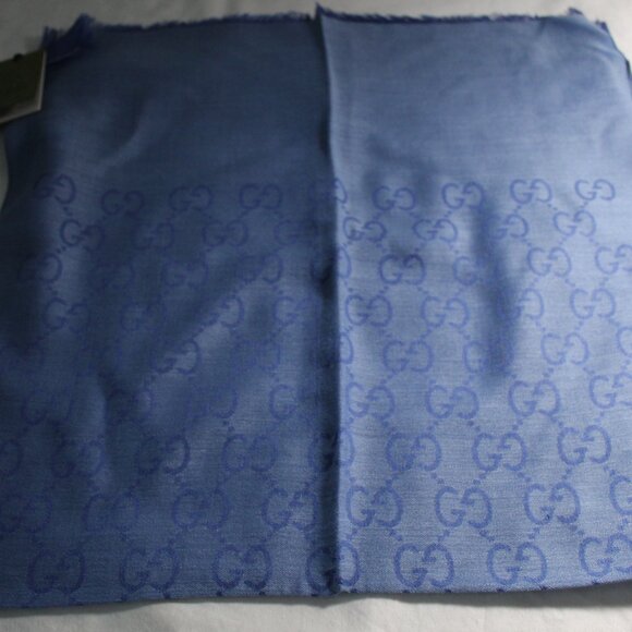 NWT GUCCI Blue Periwinkle Jacquard GG Wool Silk Scarf Unisex - Picture 3 of 7